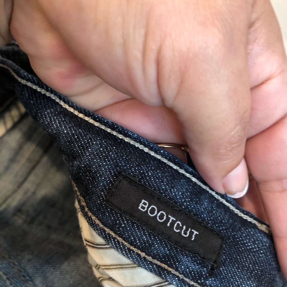 Jeans - Picture 8 of 9